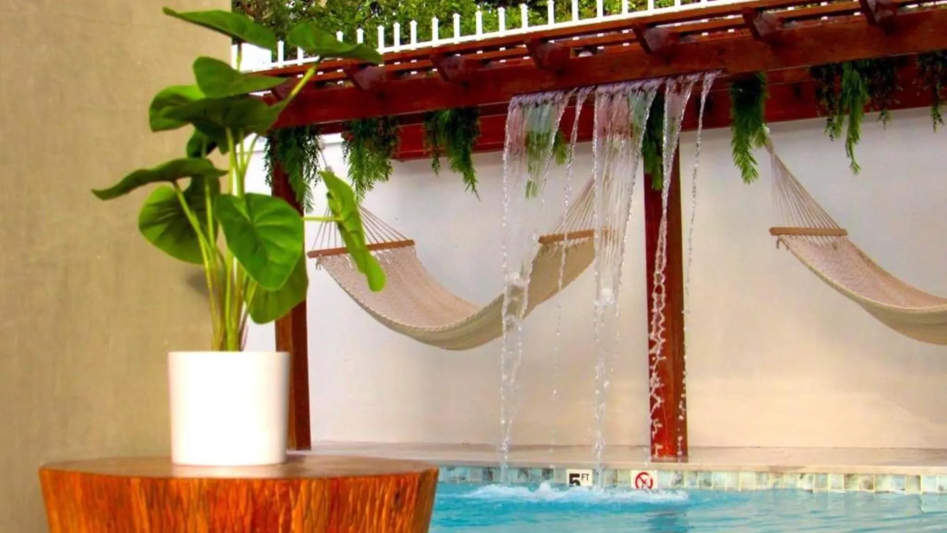 Nautilus By La Jamaca Hotels-Downtown La Parguera Las Las Lajas Hotel