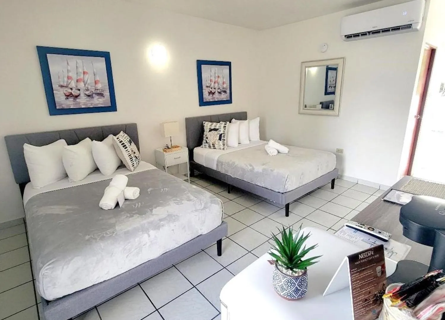 Nautilus By La Jamaca Hotels-Downtown La Parguera Las Las Lajas