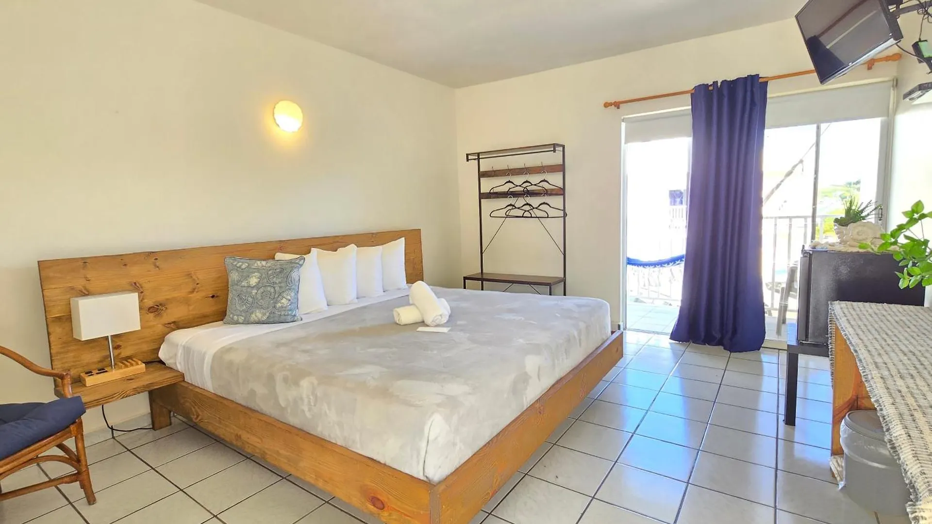Hotel Nautilus By La Jamaca Hotels-Downtown La Parguera Las Las Lajas
